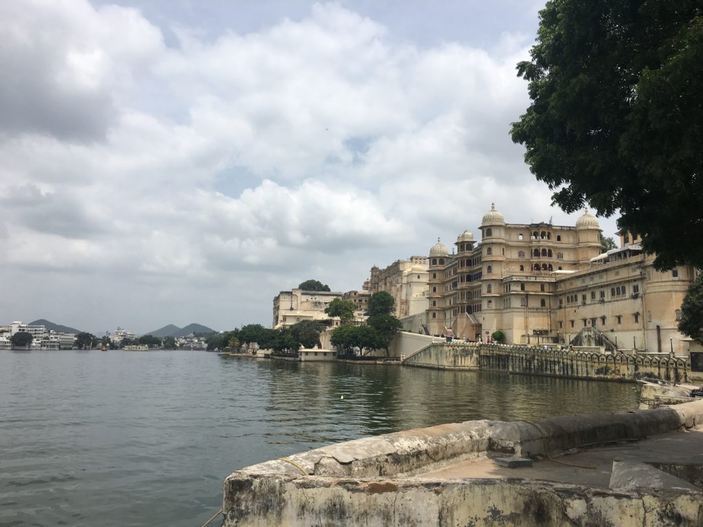 udaipur lake