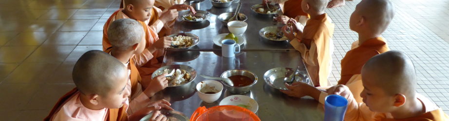 Burmese monks and nuns – Myanmar (Burma)