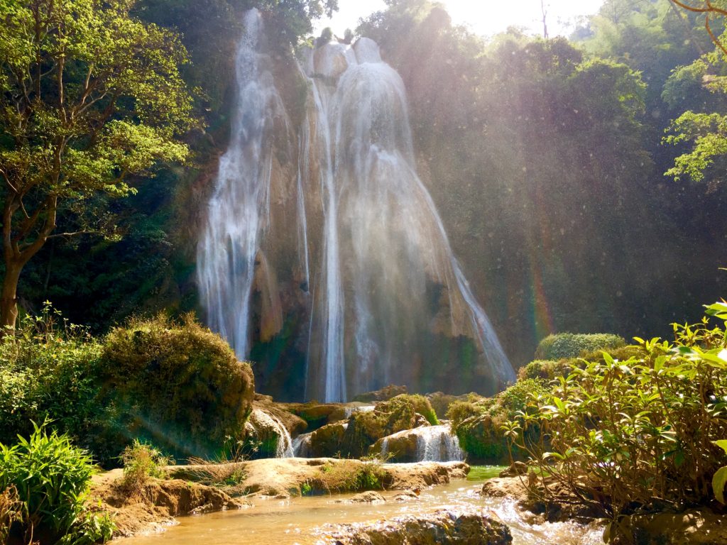 cascata Dat Twa Gyaint