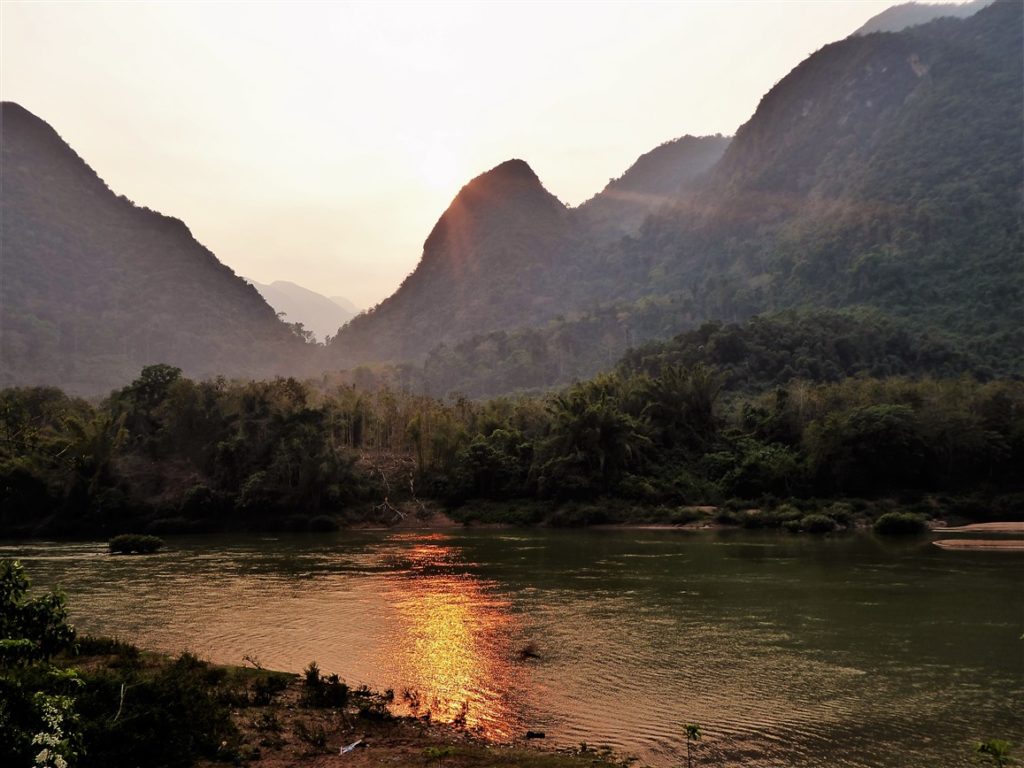 Nong Khiaw a Muang Ngoi