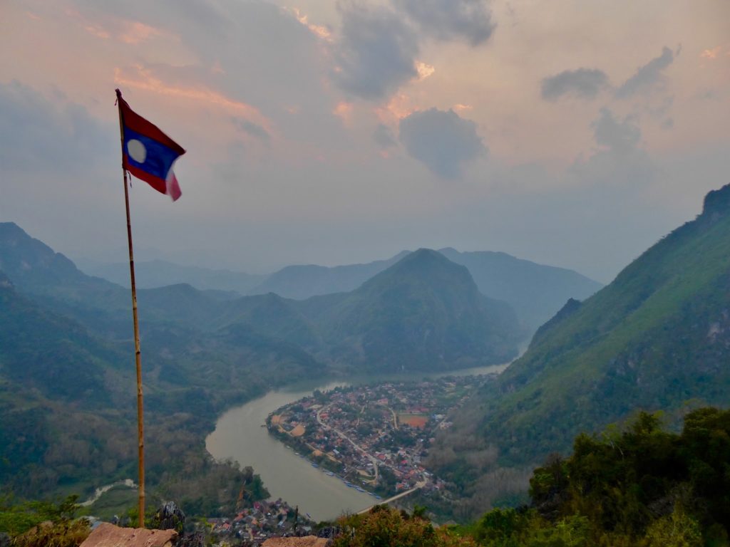 Nong Khiaw