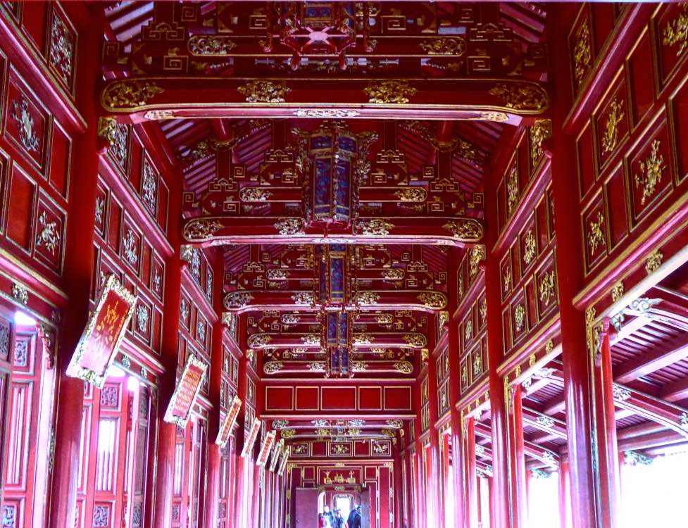 what to see in hue