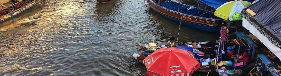 Il mercato galleggiante di Amphawa – Thailandia