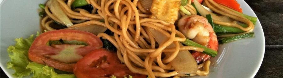 Come non mangiare troppo in viaggio: mantenere la linea anche lontano da casa