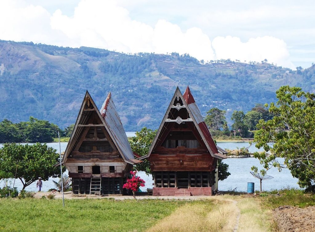 lago toba